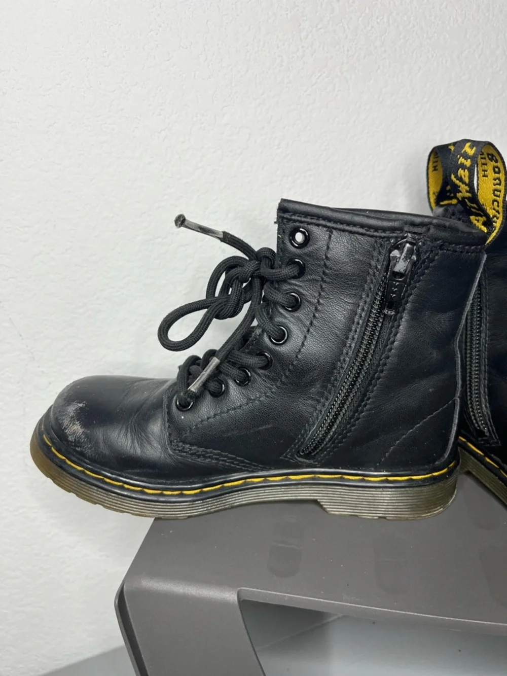 Doc Martens Kids Unisex Punk Combat Boots Grunge Distressed Gothic Military US11